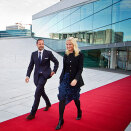 5 January: The Crown Prince and Crown Princess attendthe annual conference of the Confederation of Norwegian Enterprise. Here leaving the Opera - the conference venue  (Photo: Håkon Mosvold Larsen / Scanpix)